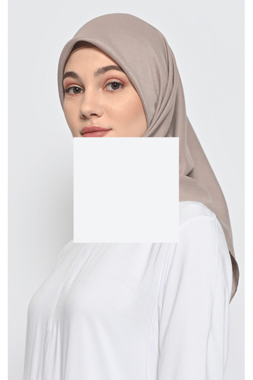 Hijab Segi Empat Voal Lily Jahit Tepi Tan